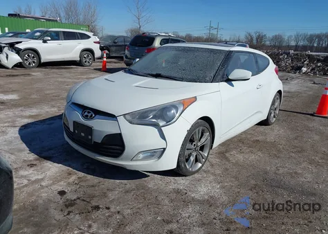 2013 Hyundai Veloster Base W/Red z USA, uszkodzony, nr VIN KMHTC6AD1DU167700